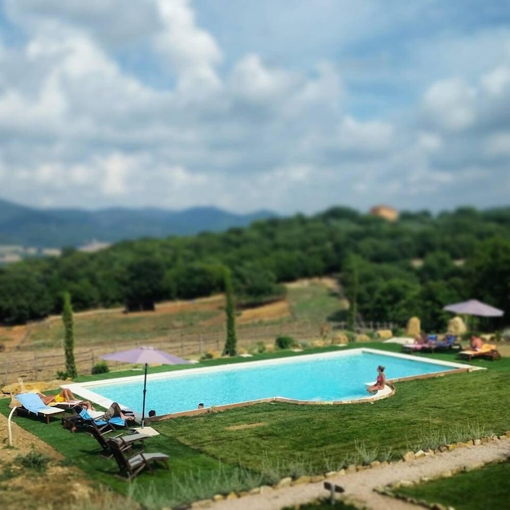 Pietriccio Rosso Otel La Campigliola Dış mekan fotoğraf