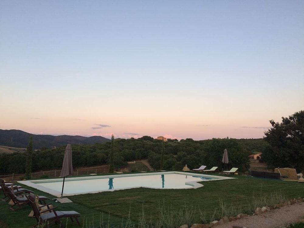 Pietriccio Rosso Otel La Campigliola Dış mekan fotoğraf